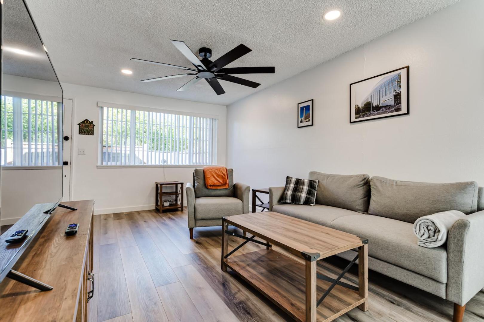 Modern Retreat Near Uofo, Autzen Stadium, Amazon Park #2 유진 외부 사진
